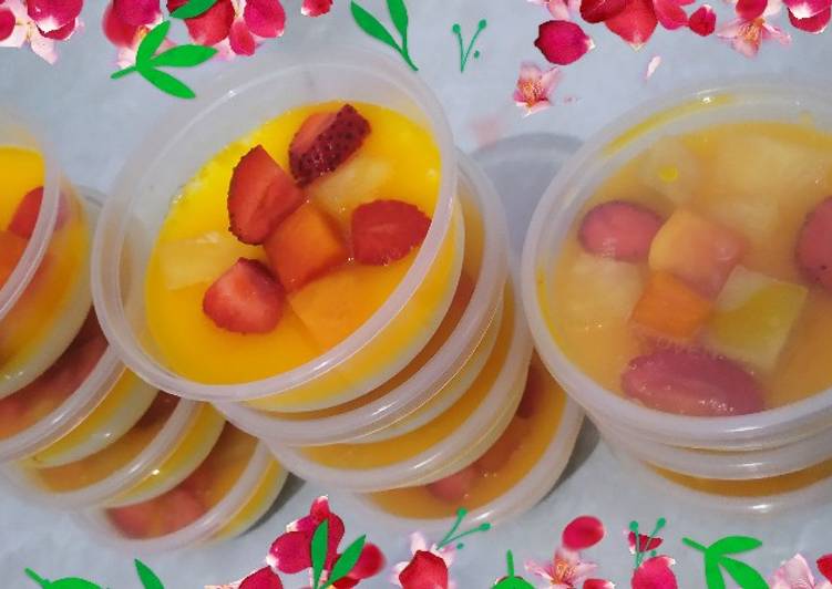 Puding buah Cocktail