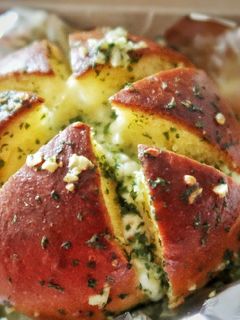 Foto resep Garlic Cheese Bread