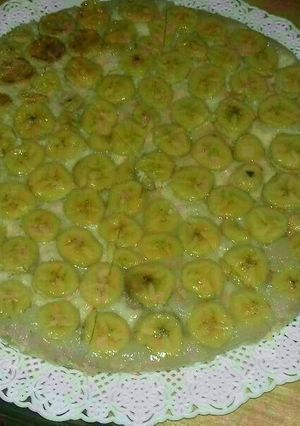 Una foto de Tarta invertida de banana. súper fácil