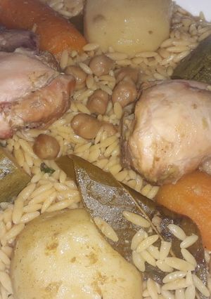 صورة لوصفة تليتلي بالدجاج والخضروات 👍