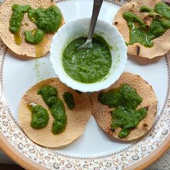 A picture of Green Chutney.