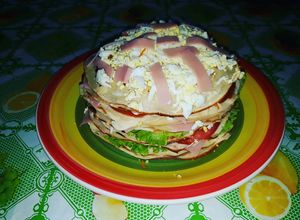 Una foto de Torre de panqueques salada