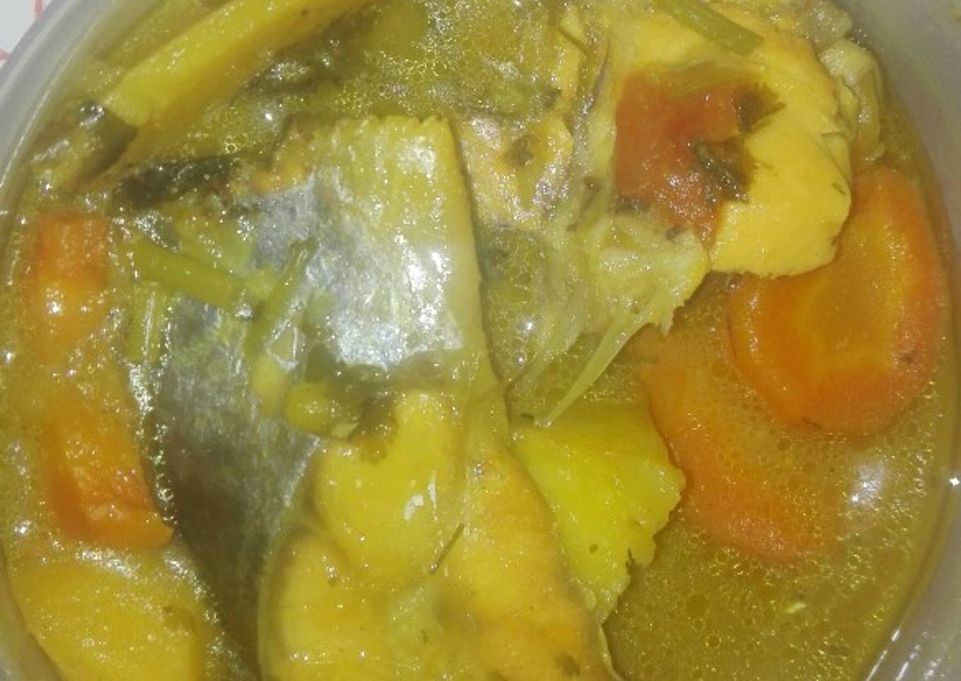 Caldo ligero de pescado