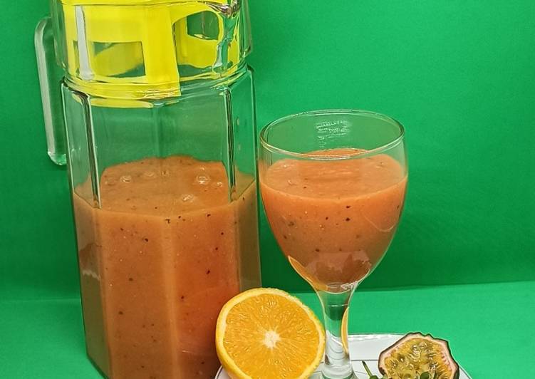 Simple Way to Prepare Speedy Mango, strawberry, grapes juice….