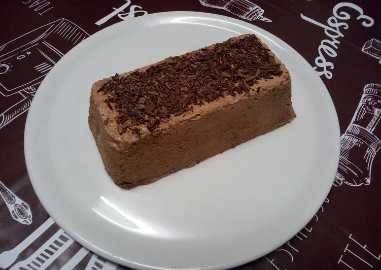 Créer des étapes Mousse glacée au chocolat et aux amandes à la maison