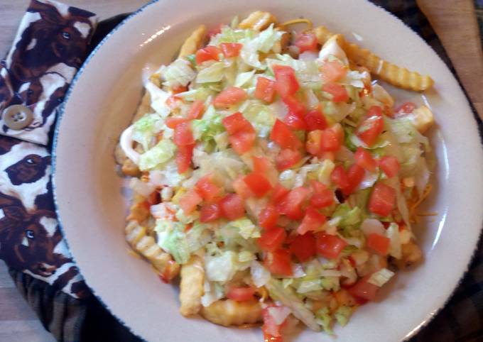 Simple Way to Make Quick Buffalo French Fry Salad