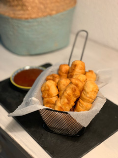 Una foto de Tequeños caseros - palitos de queso 🧀