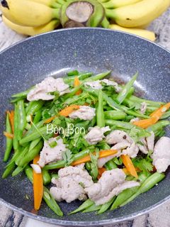 Hình của món Thịt Heo Xào Đậu Que.