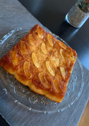 Une photo de Gâteau pommes caramel