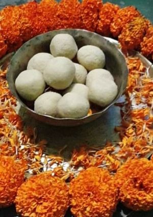 ক্ষীরের লাড্ডু (kheerer ladoo recipe in Bengali) রেসিপির প্রধান ছবি