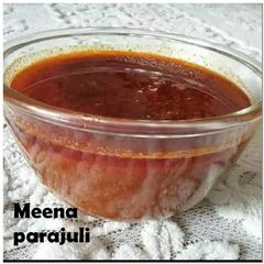 A picture of Garlic red chilli chutney.