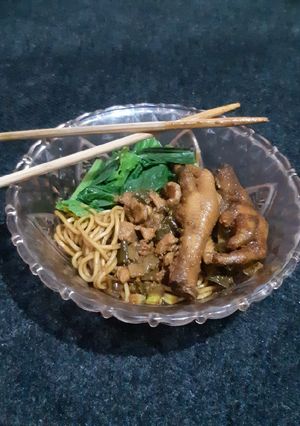 Foto resep Mie ayam ceker ala abang abang #weekendchallenge
