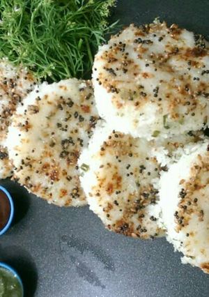 A picture of Instant suji Dhokla.