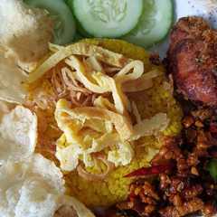 รูปของ Nasi uduk kuning
