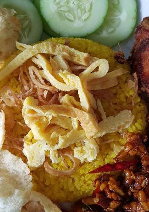 Foto resep Nasi uduk kuning