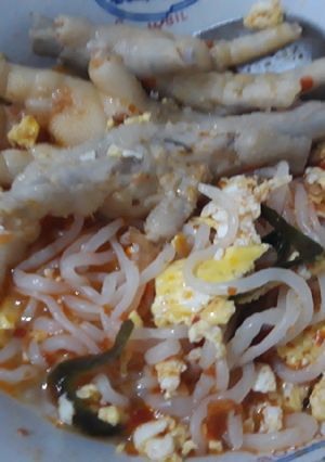 Foto resep Seblak Mie Shirataki Ceker Telor #DEBM/KETO