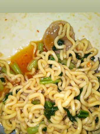 Cara Gampang Menyiapkan Resep Mi seblak simpel yang  Bikin Ketagihan Anti Ribet, Uenak Banget