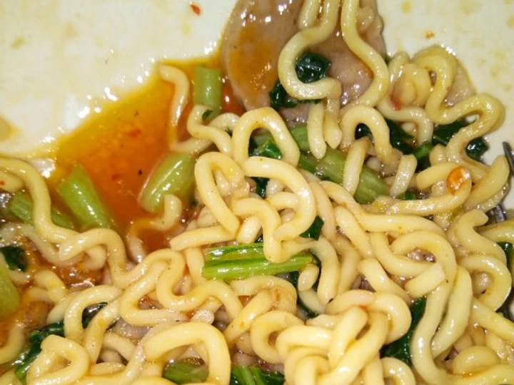 Cara Gampang Menyiapkan Resep Mi seblak simpel yang  Bikin Ketagihan Anti Ribet, Uenak Banget