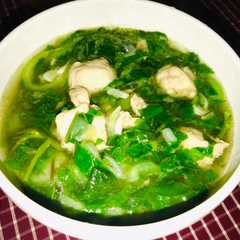 A picture of Canh mướp rau đay nấu mọc.