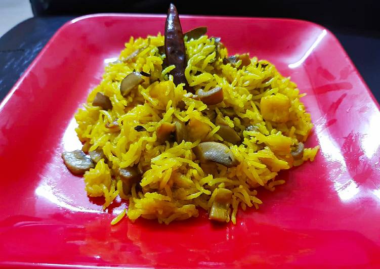 Step-by-Step Guide to Prepare Perfect Diet Mushroom Pulao ❤️