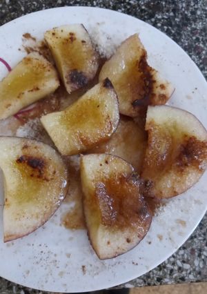 Una foto de Manzanas al microondas con canela