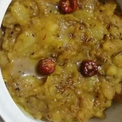 A picture of Aalu ke tarkari.