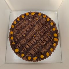 A picture of No Bake, Chocolate Mini Egg Tart 🍫.