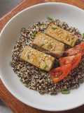 Quinoa with Soy-glazed Tofu and Tomato