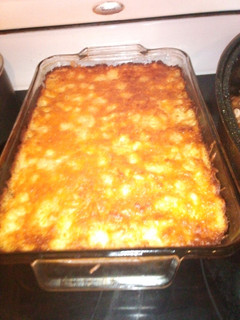 A picture of Mac and cheese.