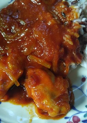 A picture of Tomato Chicken Curry.