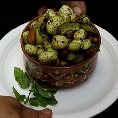 A picture of Mint makhana mixture.