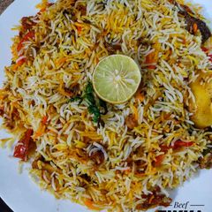 A picture of Beef Tikka biryani.