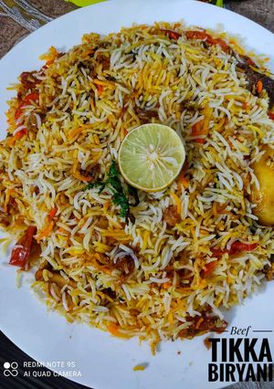 A picture of Beef Tikka biryani.