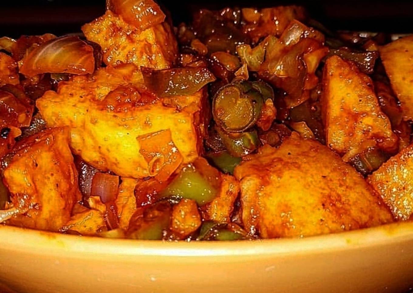 Fried chilli idli