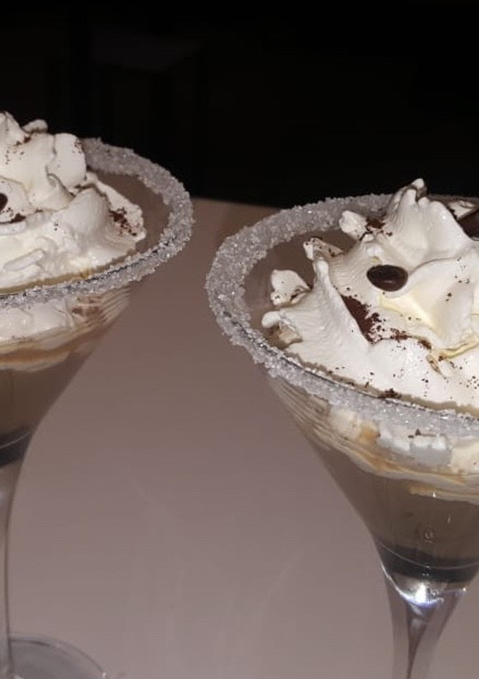 Una foto de Postre de tiramisú