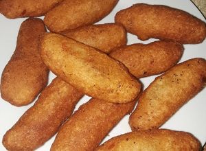 Una foto de Bollitos de yuca rellenos de carne