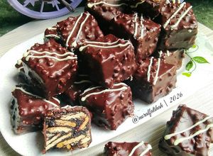 Gambar Batik Magnum Bites