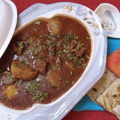 A picture of Special Aloo Gosht.