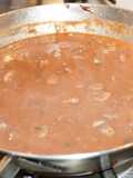 Salsa de champiñones cremini con merlot. JON STYLE
