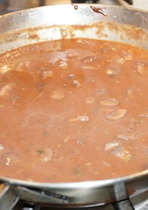 A picture of Cremini Mushroom Sauce with Merlot - JON STYLE.