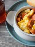 Huevos con salchichas