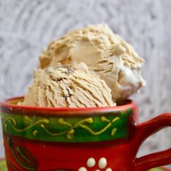 A picture of Coffee Choc Chip Ice-Cream.