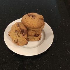 A picture of Snickers Cookies.