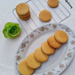 Oil cookies(Gireba) A picture of Oil cookies(Gireba).
