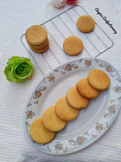A picture of Oil cookies(Gireba).