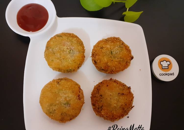 Steps to Make Ultimate Leftover Idli Cutlets