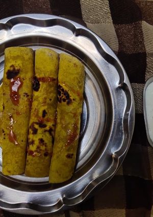 મસાલેદાર થેપલા(thepla in Gujarati) રેસીપી મુખ્ય ફોટો