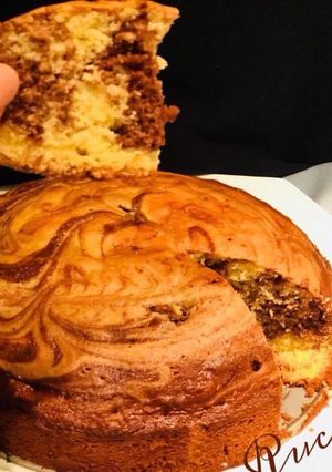 A picture of Orange Marble Cake.