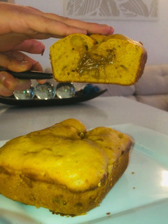 Una foto de Budín relleno de dulce de leche