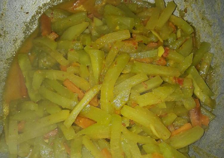 Cara Gampang Membuat Tumis labu bumbu kuning yang Lezat